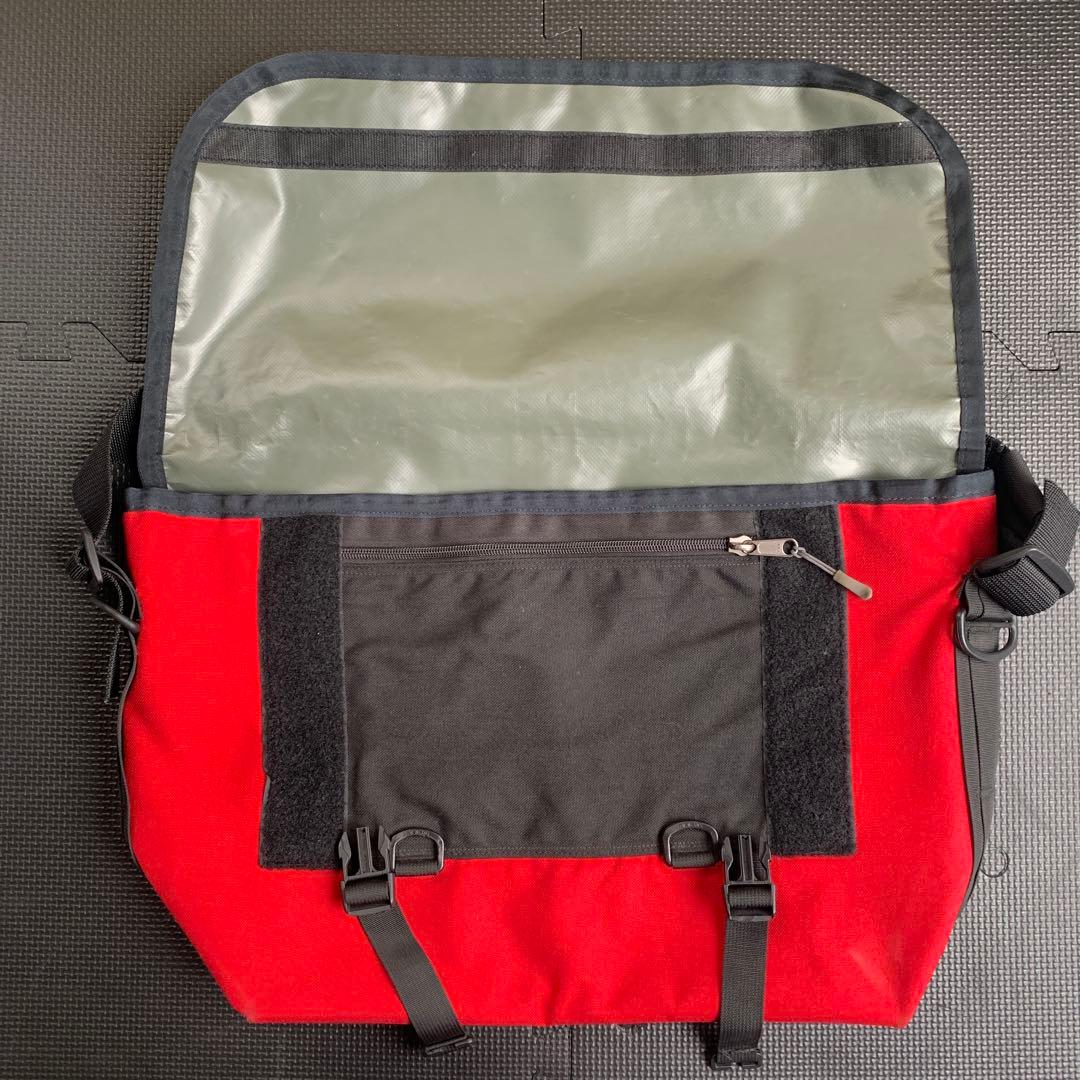 PAC DESIGNS パックデザイン メッセンジャーバッグ カナダ製