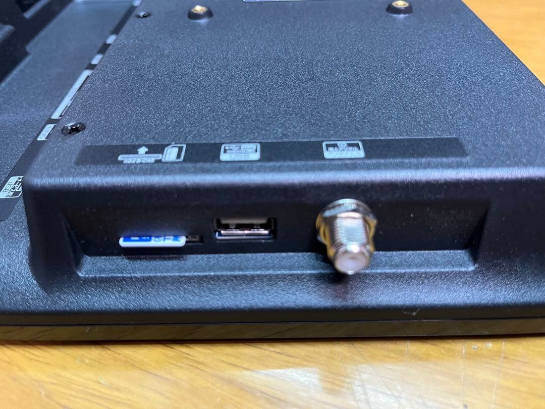 15.4インチ ハイビジョン液晶テレビ TH-TV154JT01