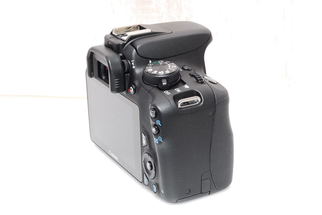 ✨みーみ様　付属品なし　Canon EOS Kiss X7✨