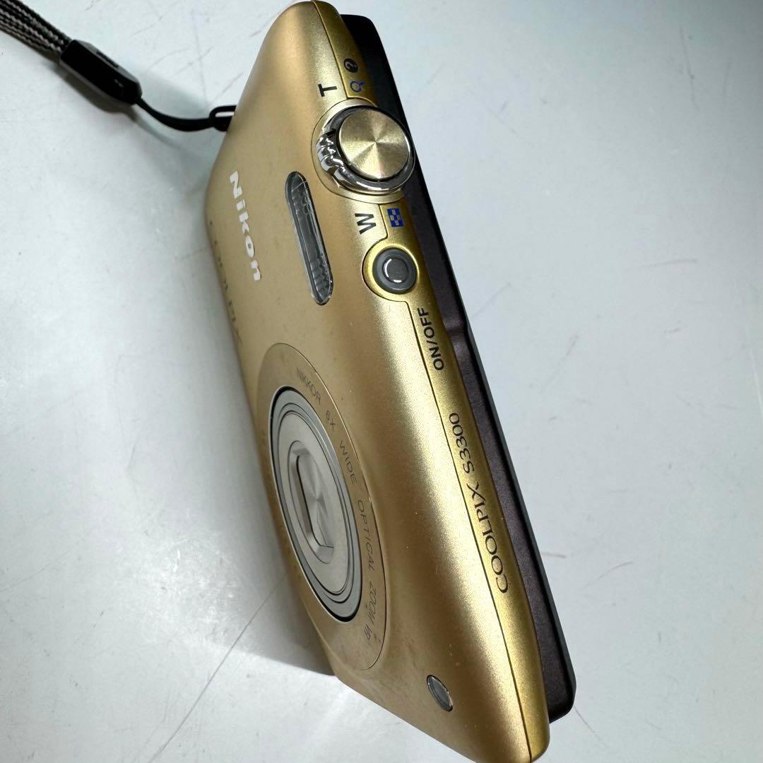 美品 Nikon COOLPIX S3300 コンパクトデジタルカメラ ゴールド