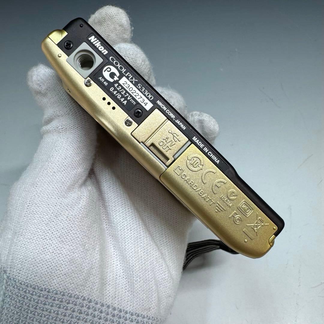 美品 Nikon COOLPIX S3300 コンパクトデジタルカメラ ゴールド