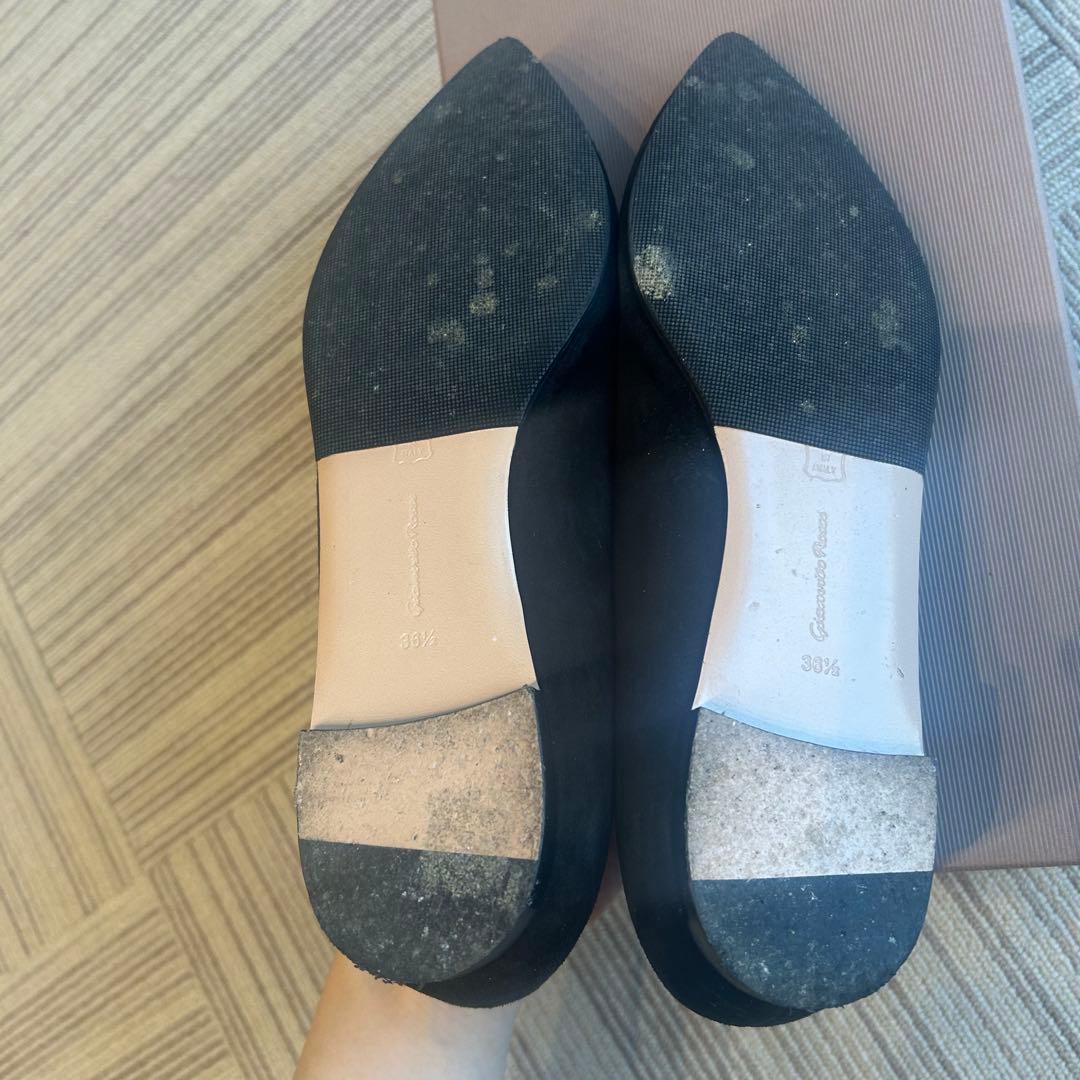 ジャンヴィトロッシ　黒スエードポインテッドトゥパンプス　36 1/2 23.5