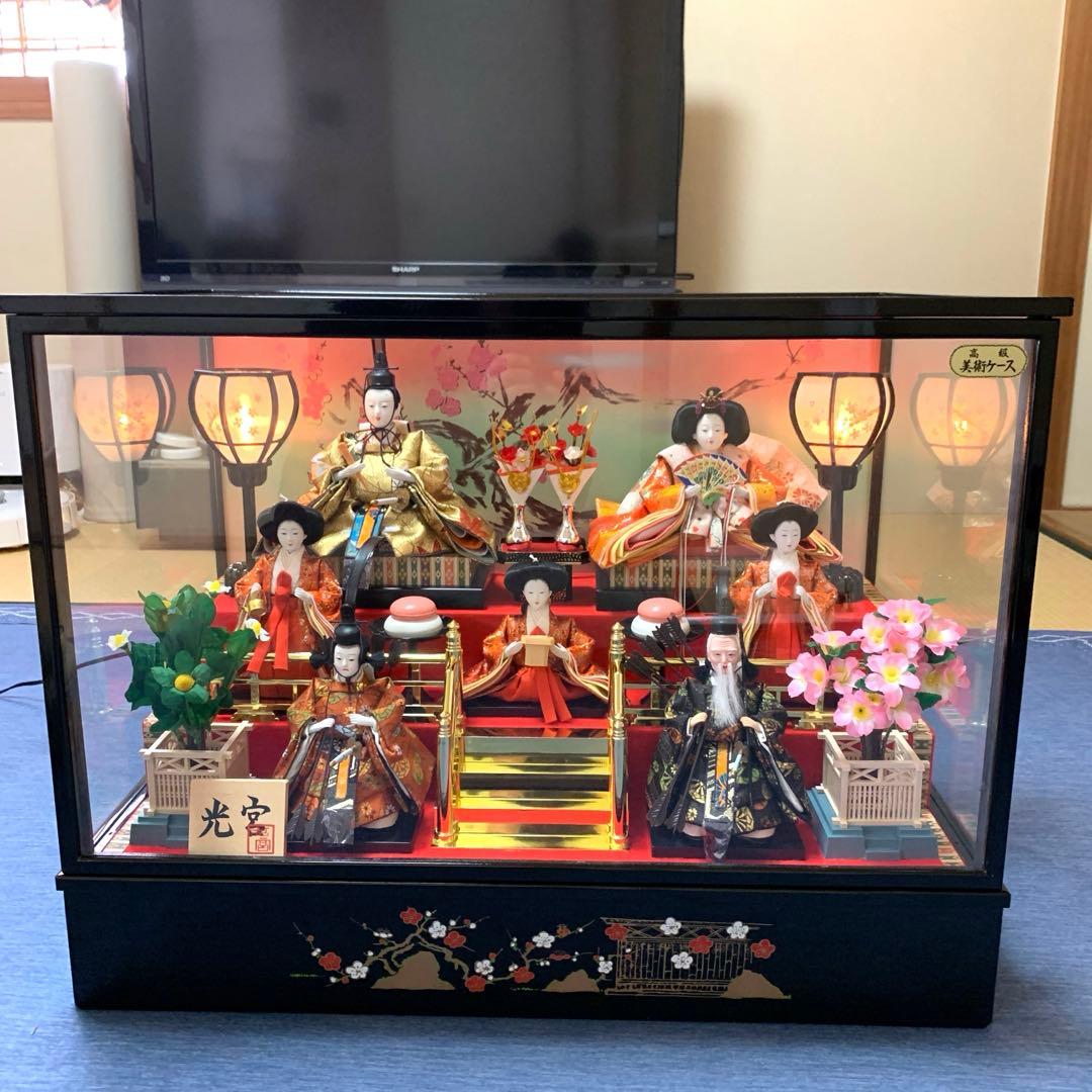 雛人形　7人飾り　3段　ケース　オルゴール　灯りつき