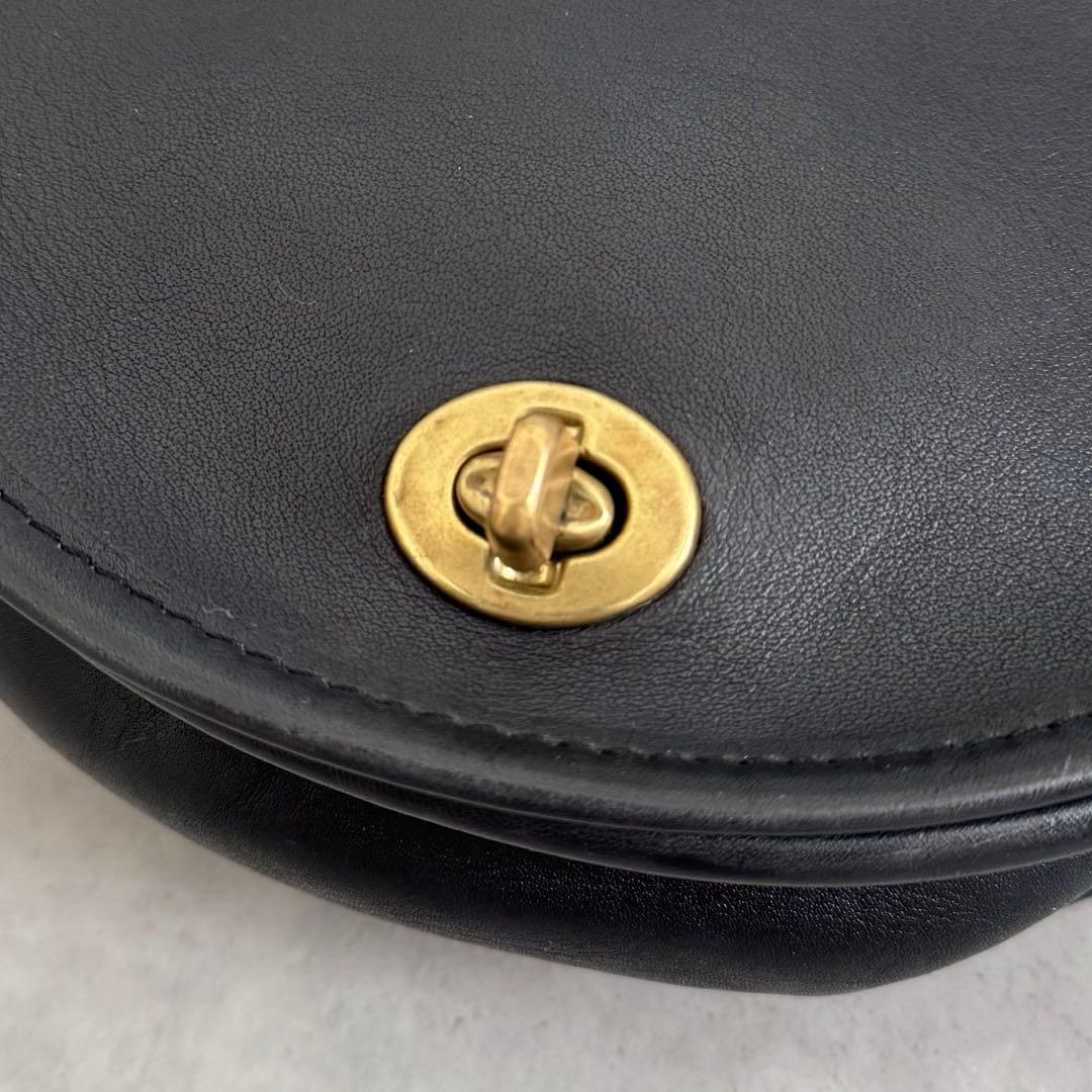 タンタン COACH Turnlock Shoulder Bag