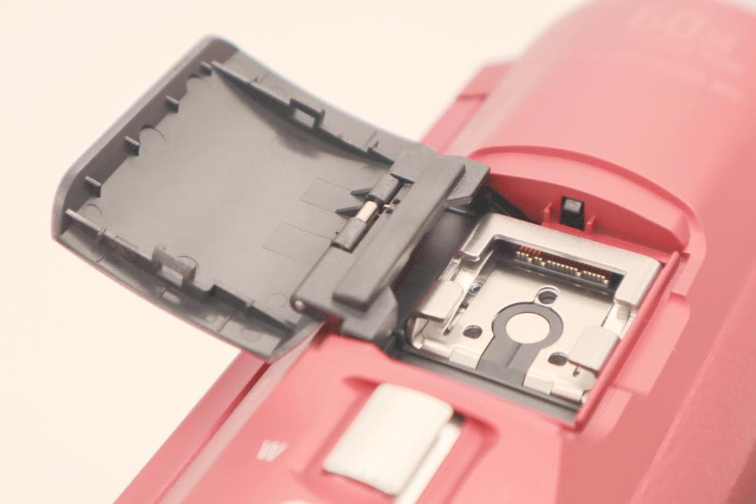 【極上品 & 動作確認済】SONY Handycam HDR-CX680 レッド