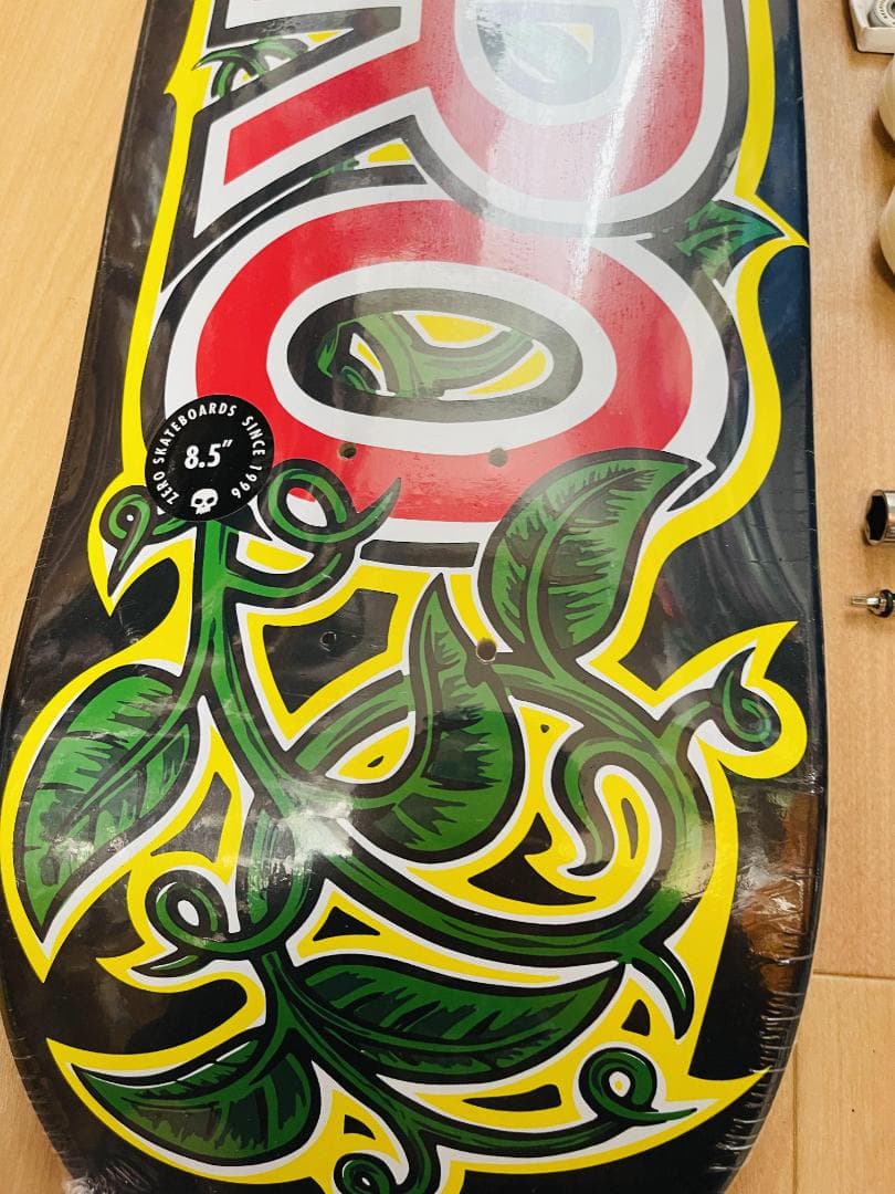 INDYチタン合金トラック同等品使用　ZERO　ゼロ　8.25コンプリート