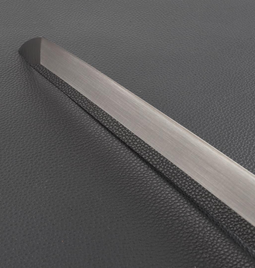 11045先丸柳刃包丁 尺三刺身包丁鏡面仕上げ刃は究極の切れ味 黒檀黒水牛八角柄