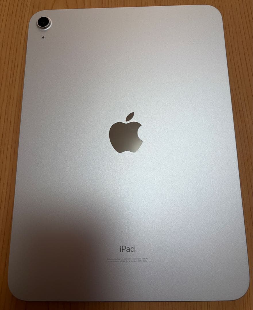 iPad 第10世代 Silver 64GB Wi-Fi【良品・低使用】