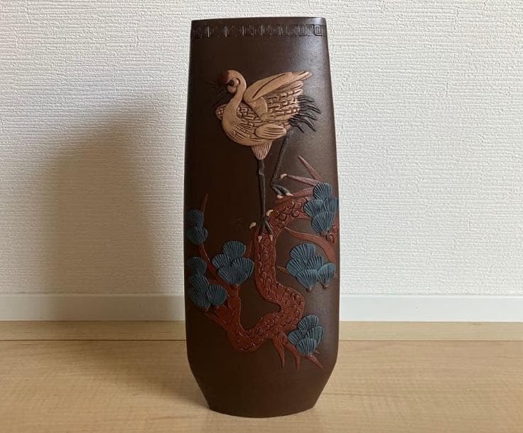 花入 花器 花瓶 紫泥 紫砂 花鳥・松鶴・蘭蝶柄 在銘