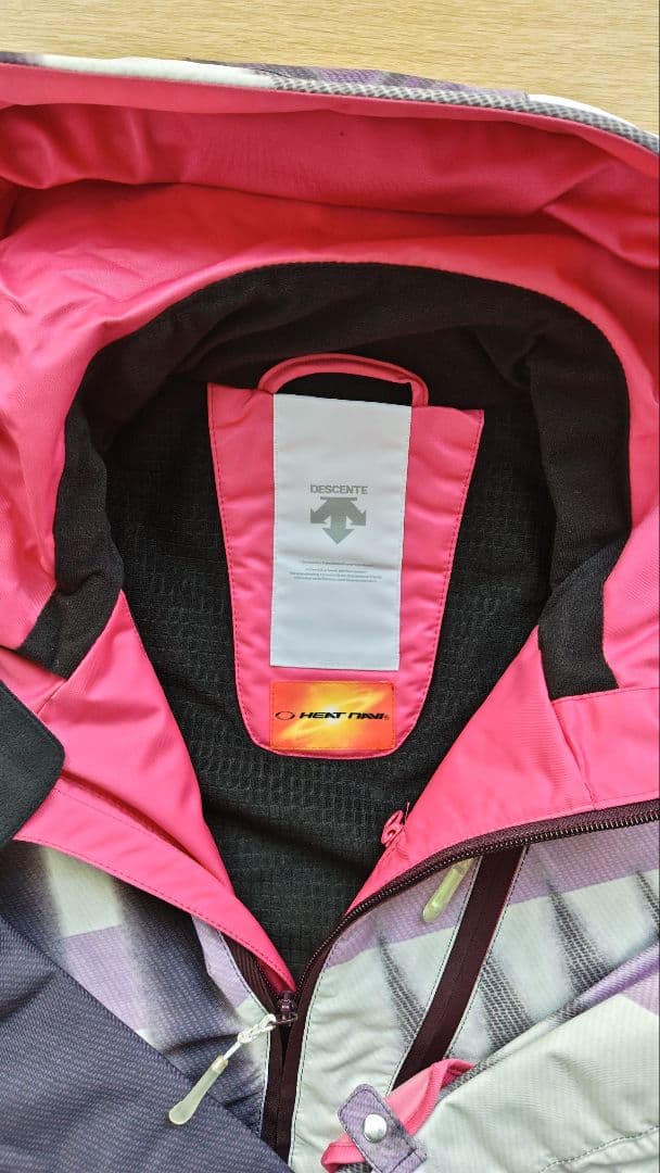 DESCENTE　レディース　スキーウェア 　紫 ピンク 幾何学模様　サイズL