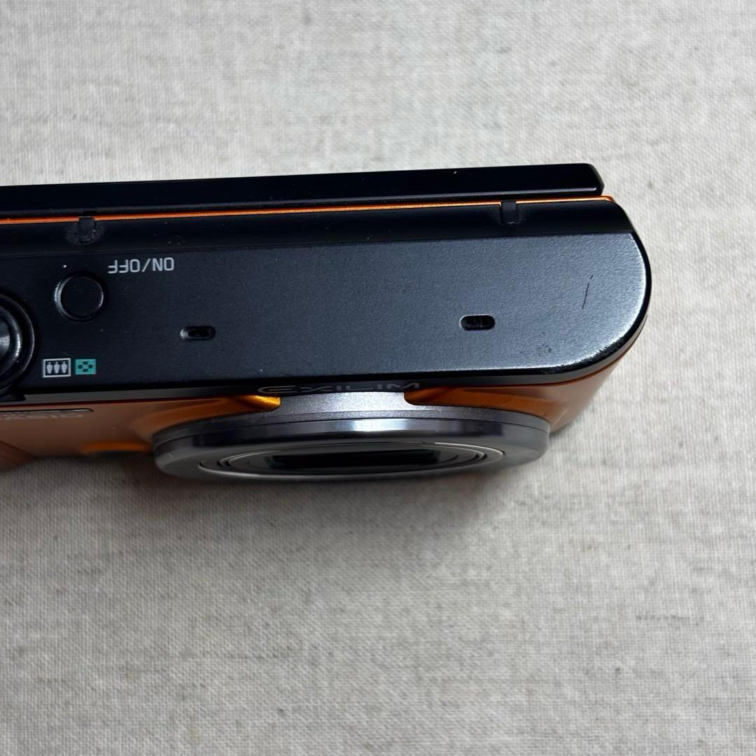 デジタルカメラ CASIO EXILIM EX-ZR1600