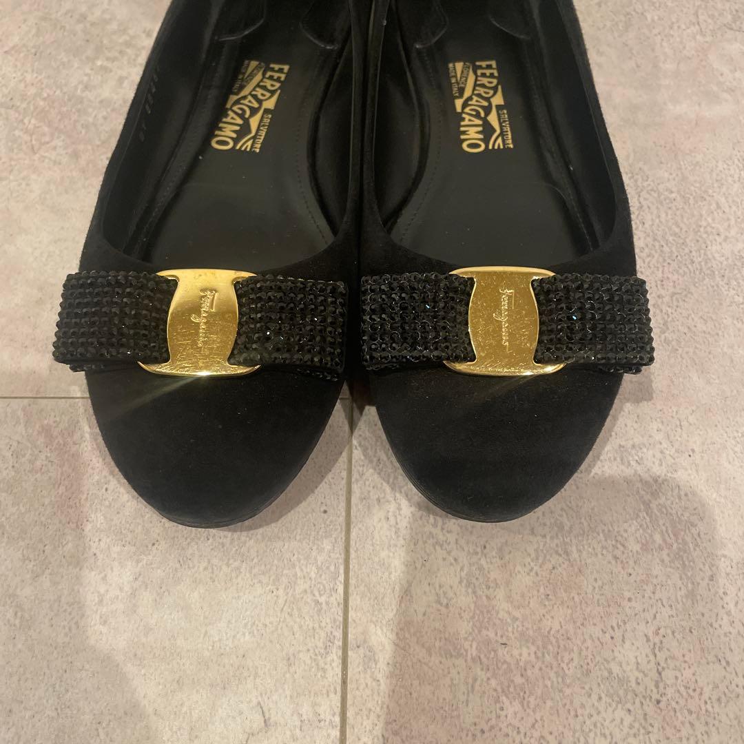 フェラガモ パンプス フラットバレエシューズ　6 D リボン