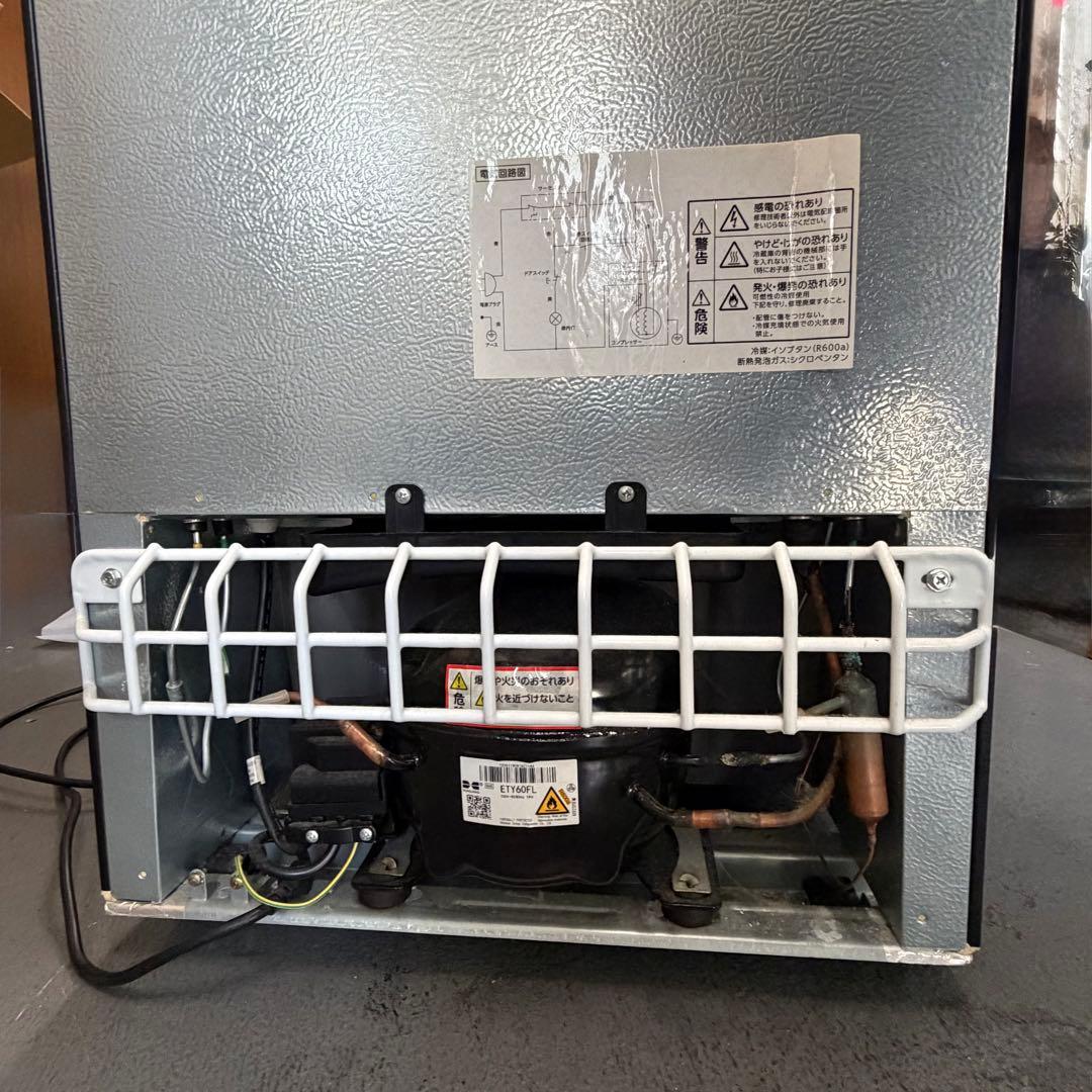 アイリスオーヤマ冷蔵庫冷凍庫162リットル☘️2ドア右開き☘️ノンフロン静音スリム