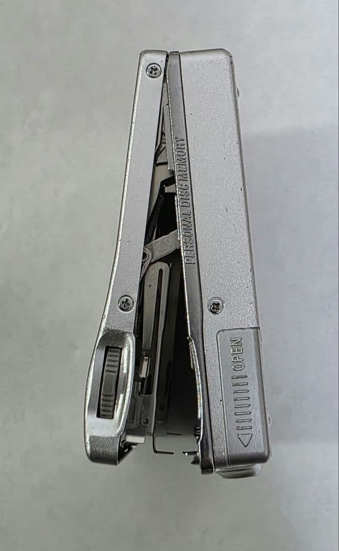 SONY　ソニー MZ-R900 リモコン　RM-MC11EL