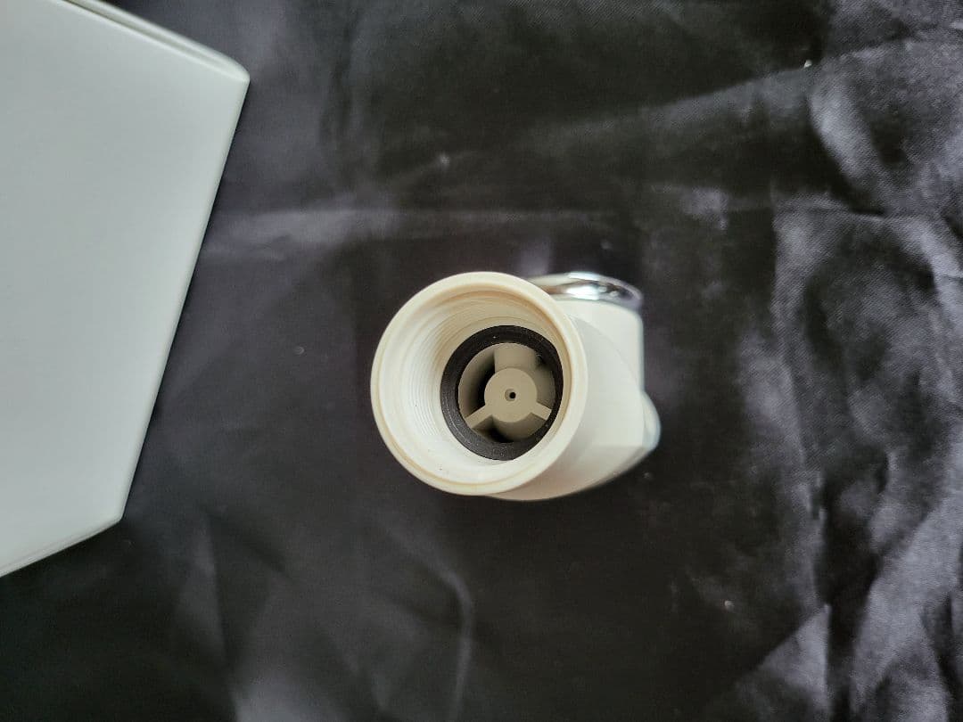 ファイテン　効果　ファイルド効果　節水　シャワーヘッド　オフホワイト