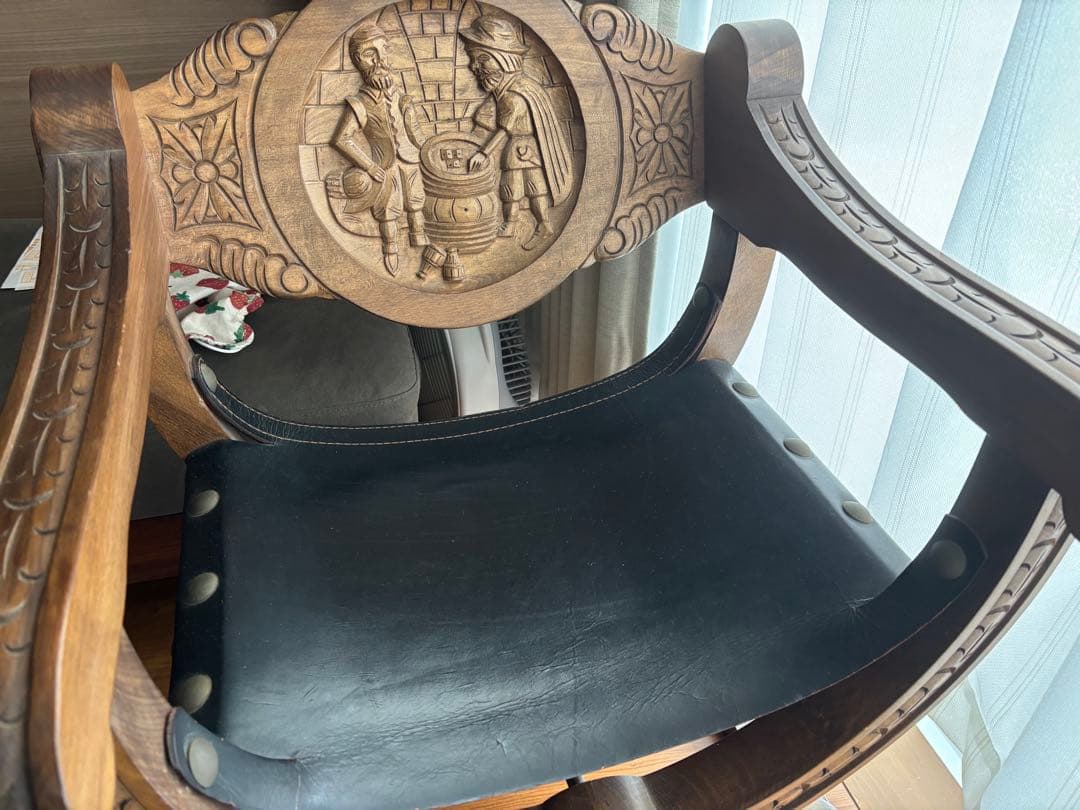 木製レザー椅子