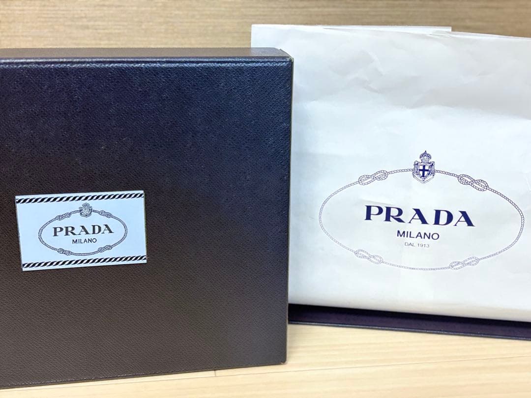 PRADA × black+blum グラスウォーターボトル 水筒