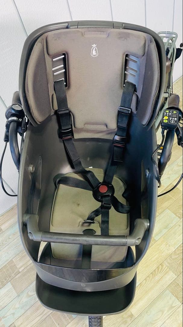 3061ブリヂストン8.7アンペア3人乗り対応子供乗せ　電動アシスト自転車