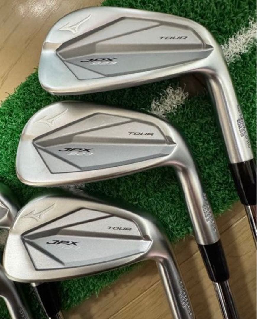 ミズノ JPX923TOUR アイアン 5～PW DG120 S200