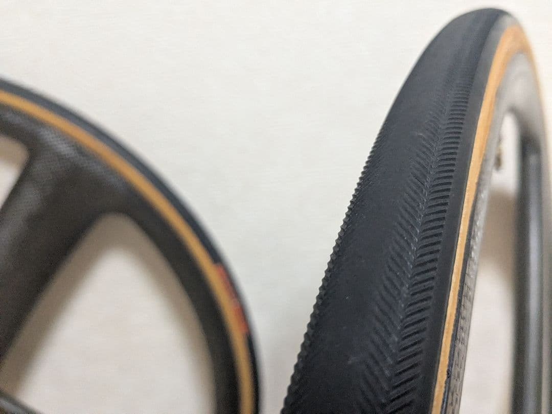 CORIMA カーボン バトンホイール　650c