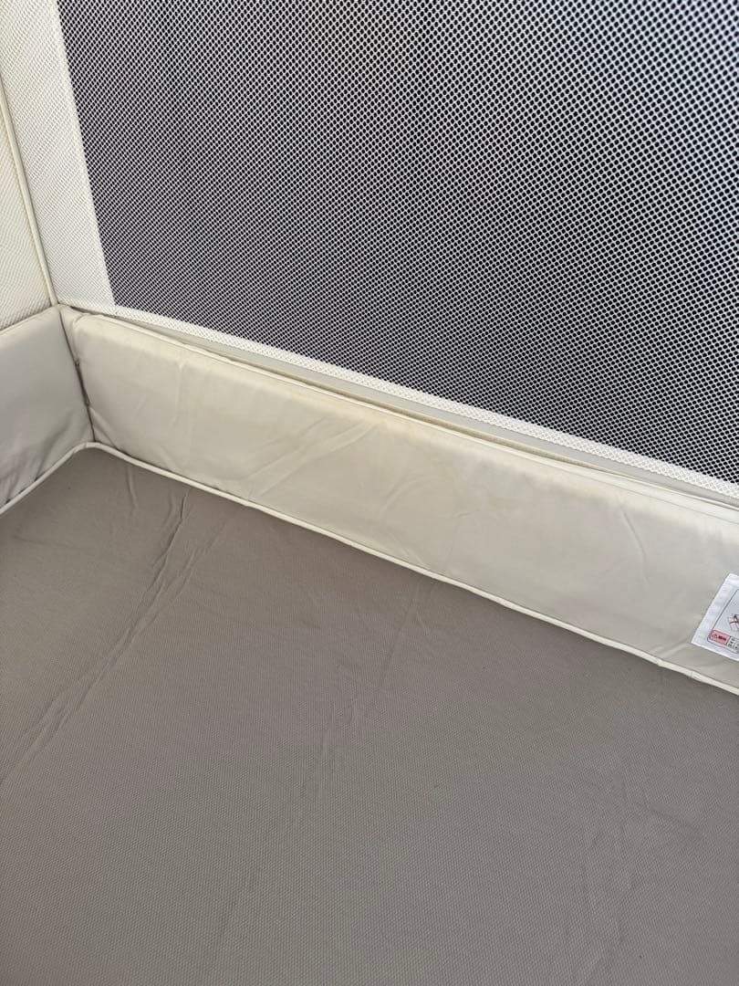 【美品】ココネルエアープラス　折りたたみ式メッシュベビーベッド　取説付き