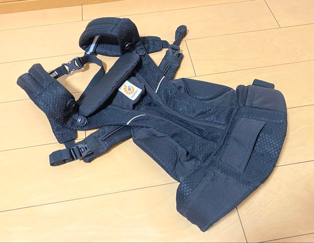 【美品】Ergobaby エルゴベビー 抱っこひも OMNI Breeze