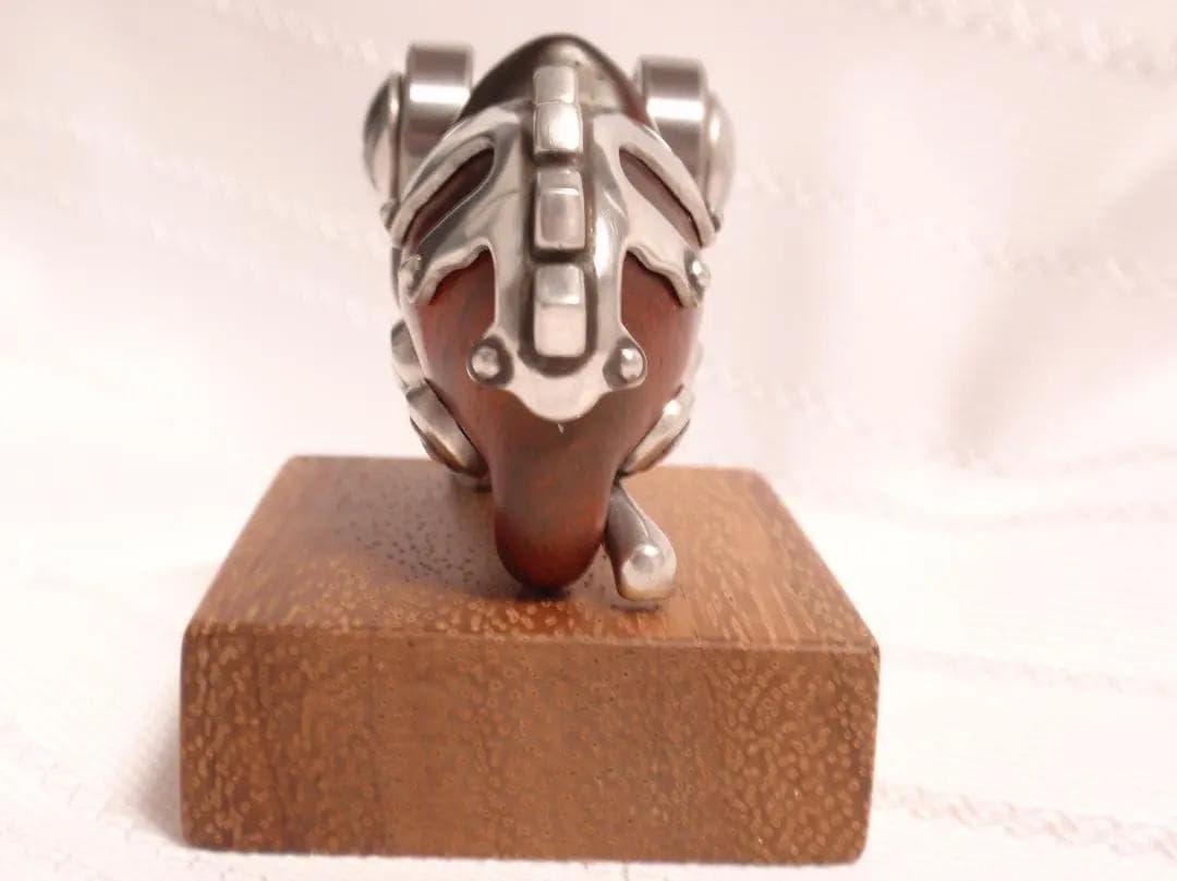 カメレオン の 置き物 キーホルダー 金木工房 パドウク