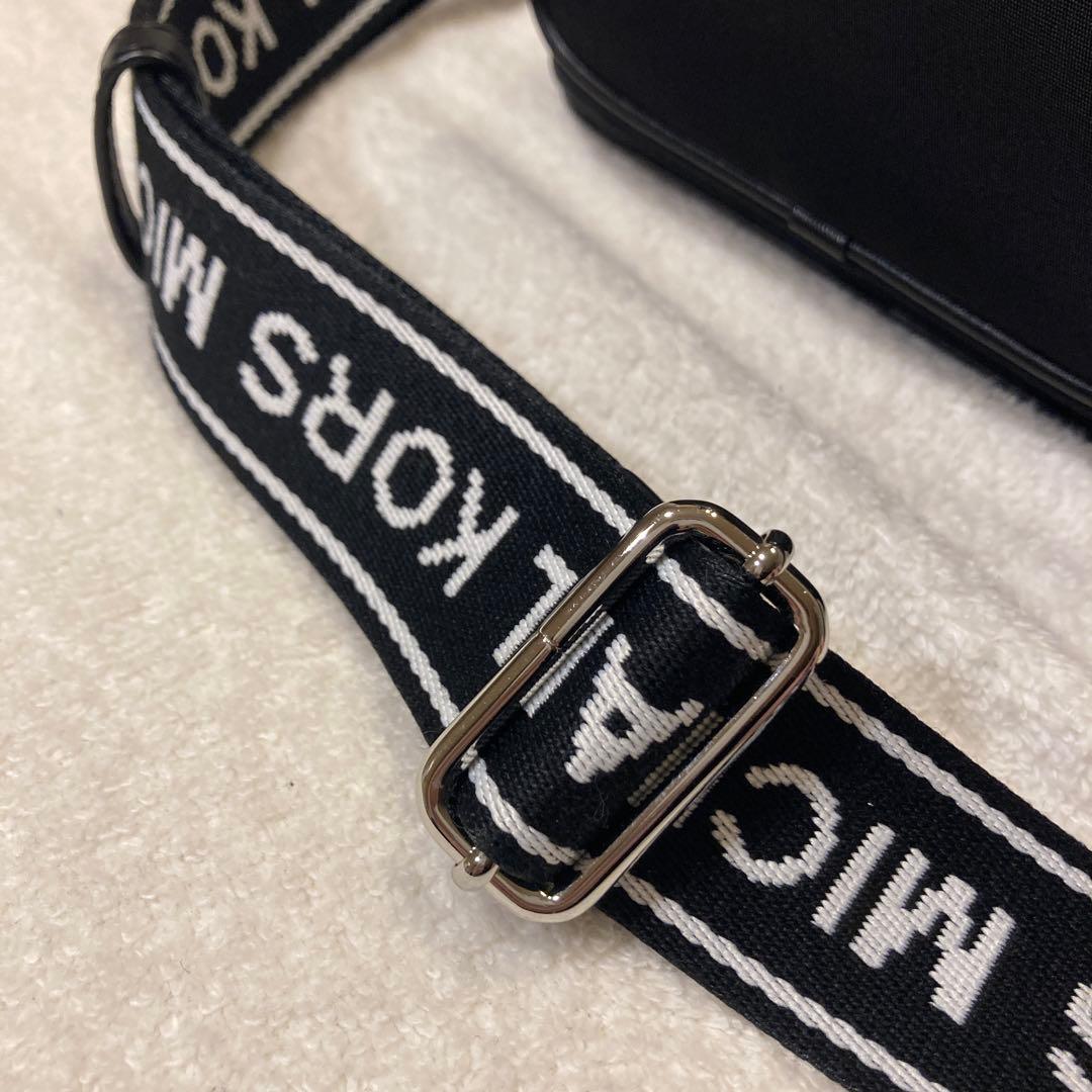 マイケルコース　巾着バッグ　ショルダーバッグ　ハンドバッグ　2WAY KHAI