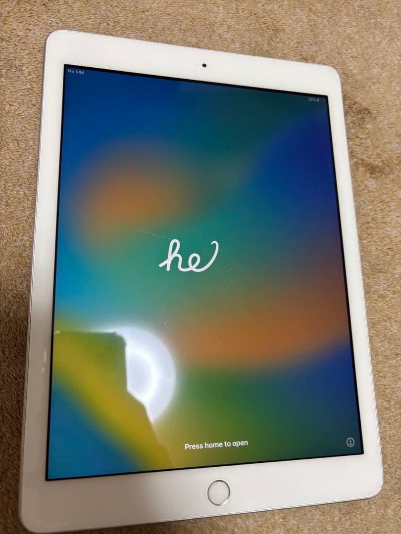 iPad（ 第5世代/2017）Cellular SIMロック解除済み