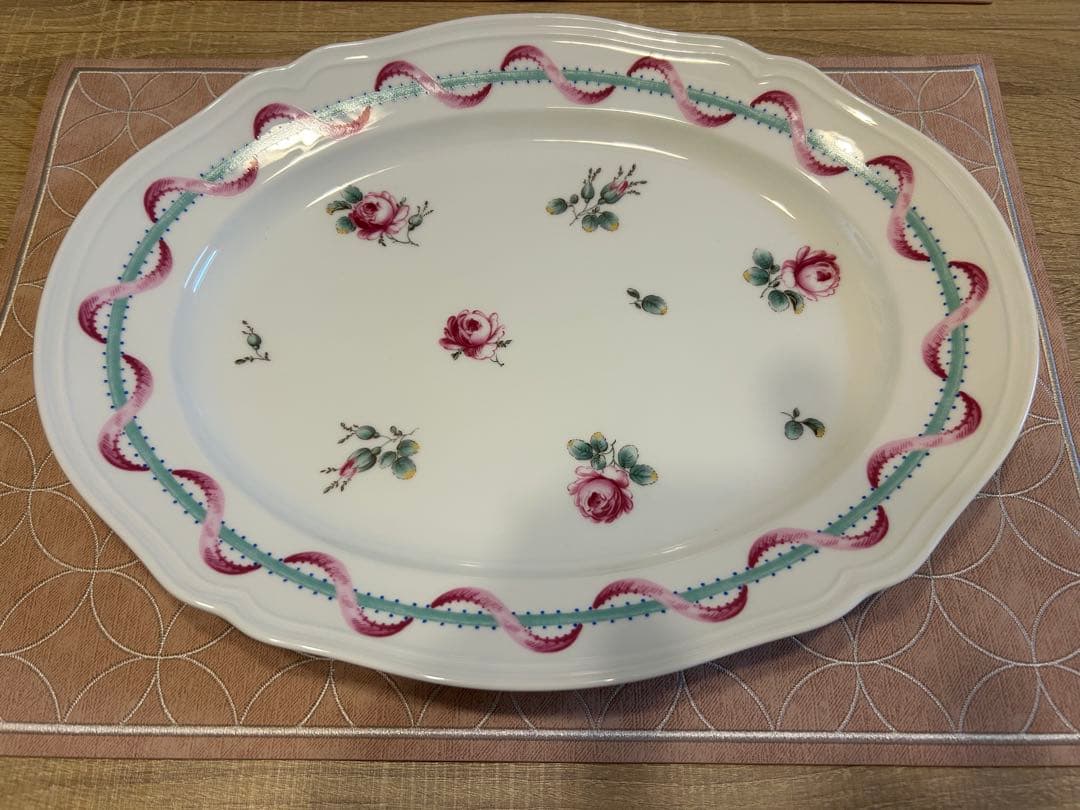 ★新品未使用★リチャードジノリ★ヴィラ　アドリアーナ★オーバルプレート