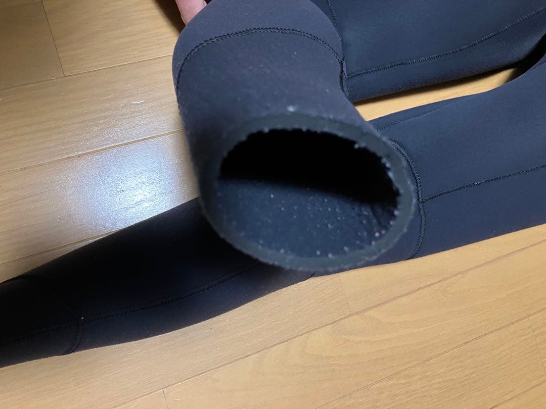 ウェットスーツセミドライ（5ミリ×3ミリ）国産フルオーダー HIRUKAWA