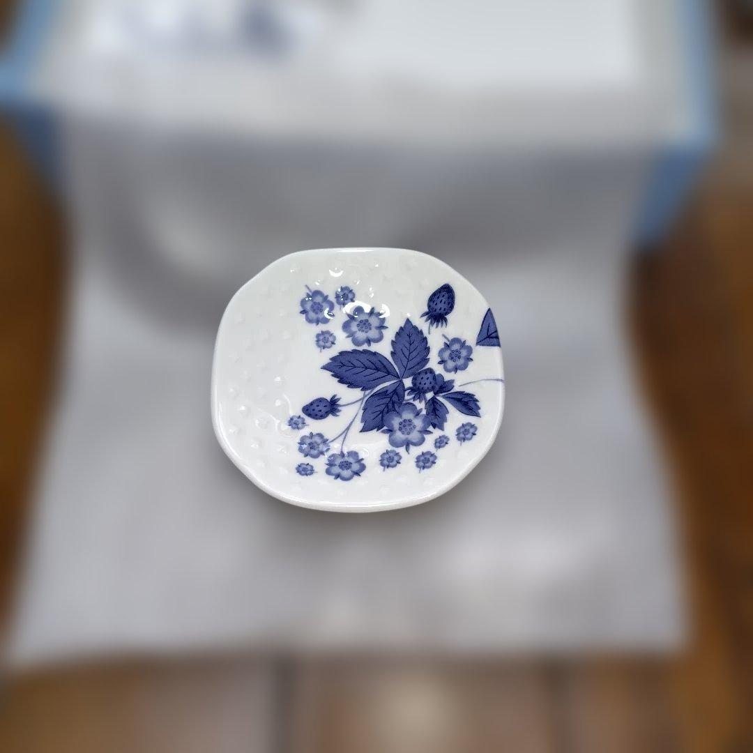 ★新品未使用　 皿セット