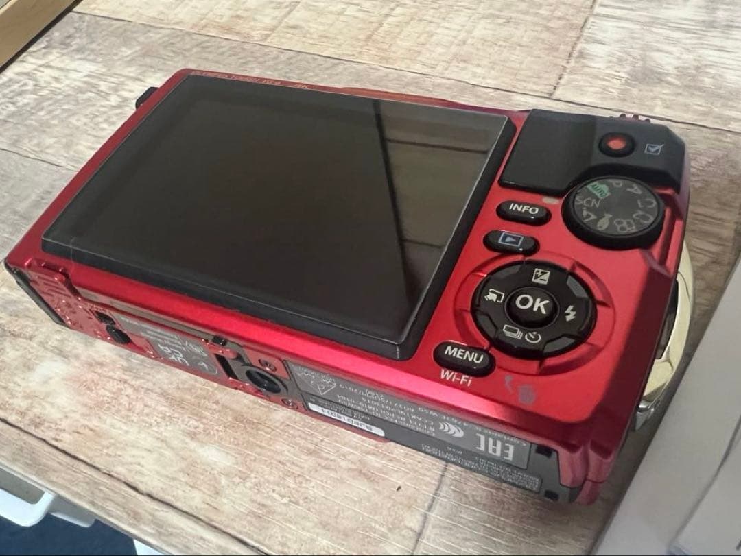 OLYMPUS Tough TG-6 防水デジタルカメラ