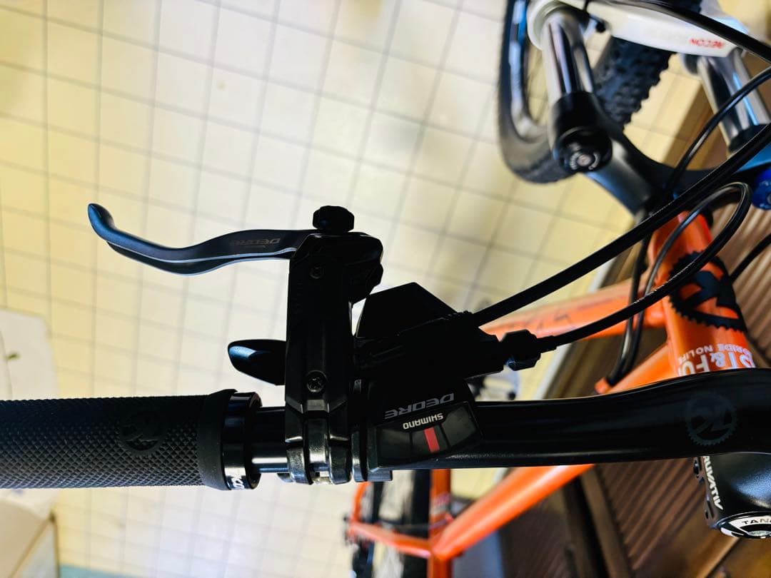 Kona Explosive マウンテンバイク オレンジ