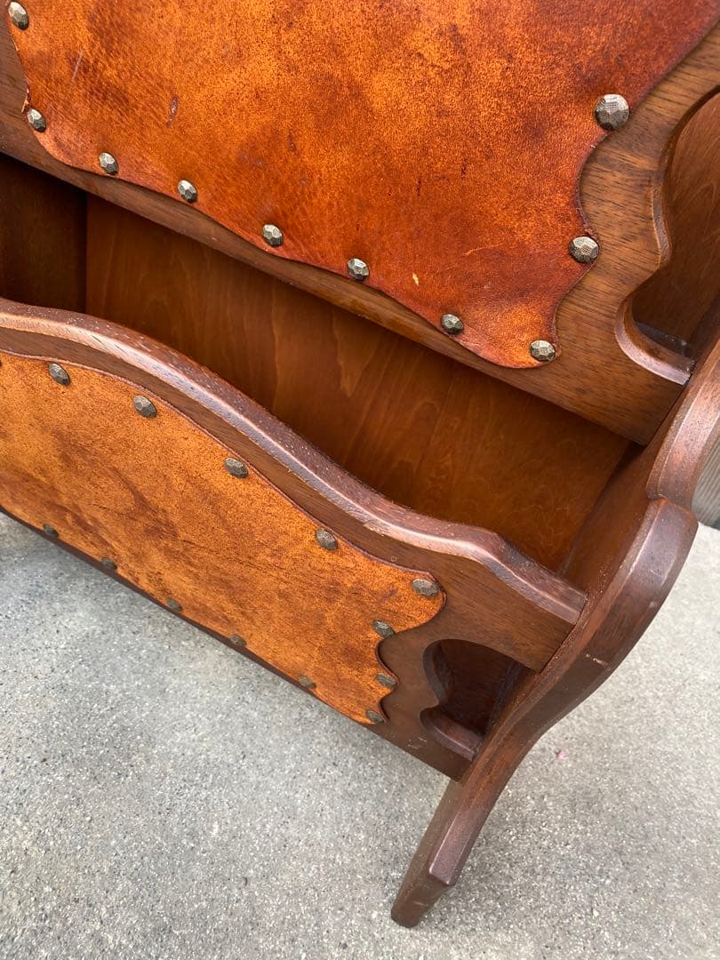 木製 2段　マガジンラック　レザー　アンティーク　ヴィンテージ