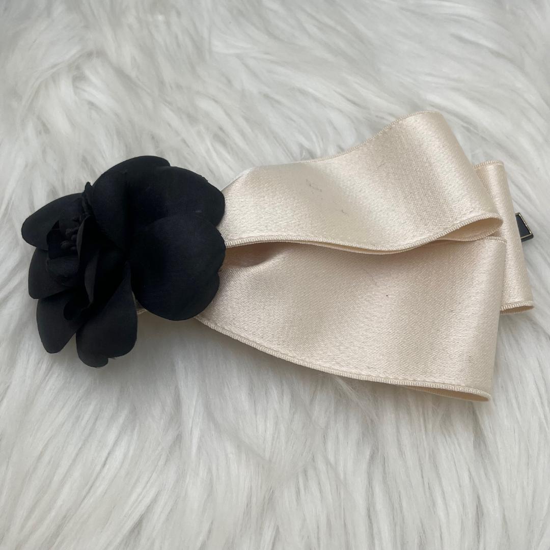 未使用タグ付き✨シャネル　CHANEL 　カメリア コサージュ　ブローチ　リボン