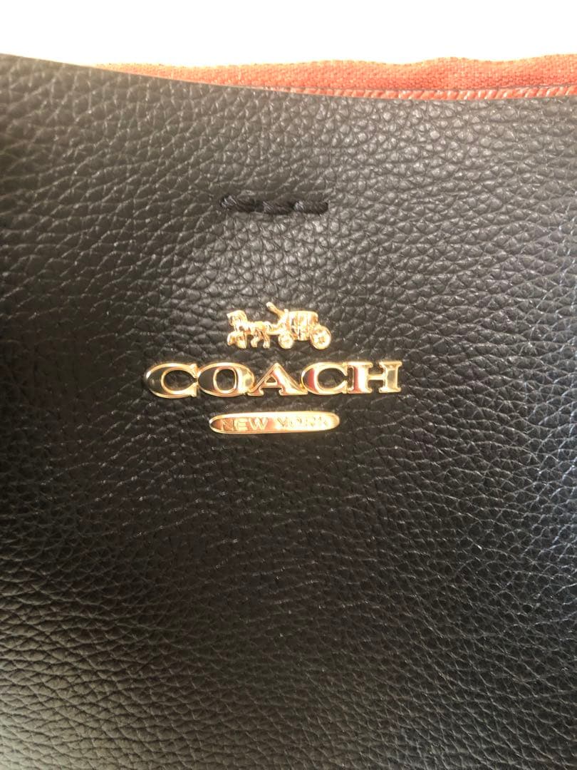 COACH ブラック レザー ショルダーモリーパケットバッグ　コーチ　バッグ