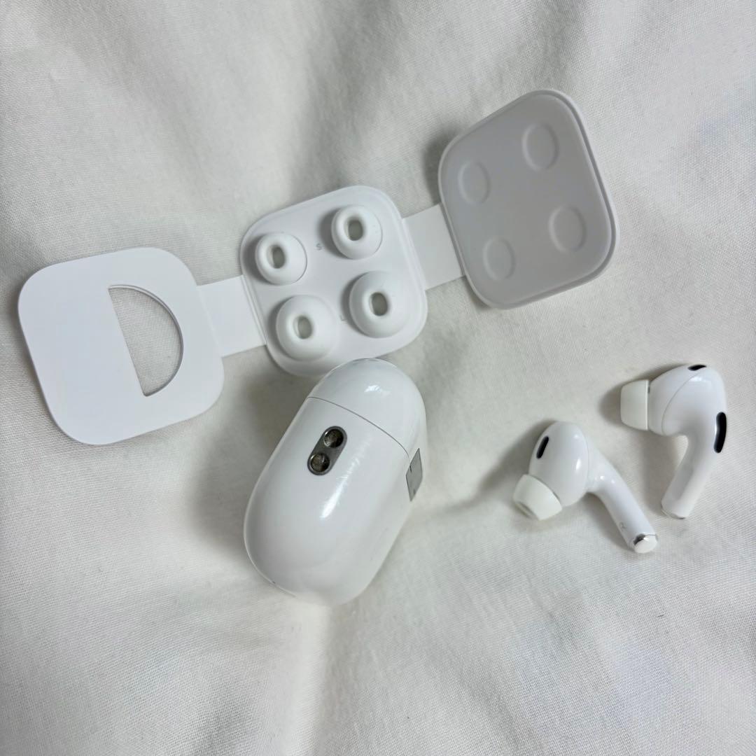 AirPods Pro第2世代Lightningモデル イヤーチップ付き