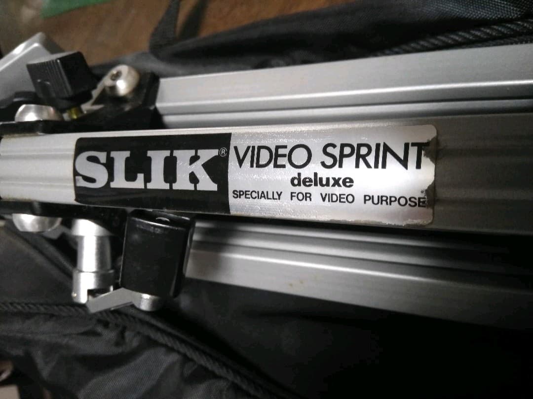値下げ!Professional大型三脚ＳＬＫ／ビデオ、カメラ用美品です！