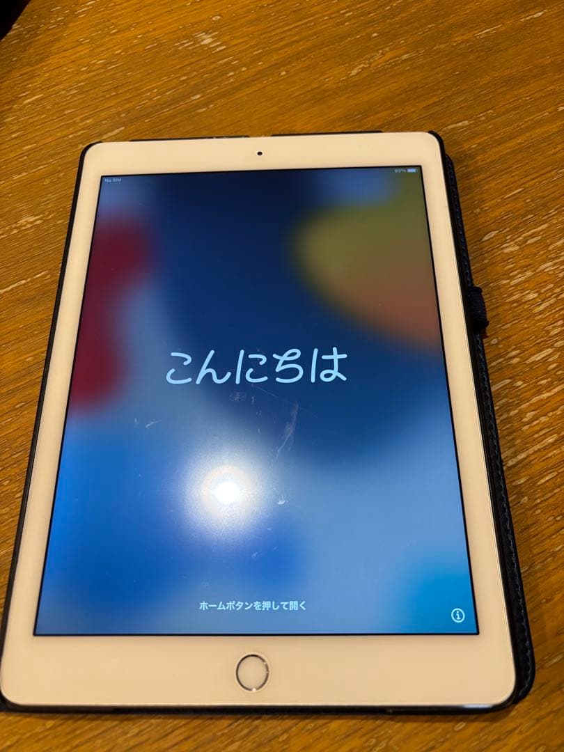 Apple iPad Air2 128GB WiFi シルバー　カバー付き