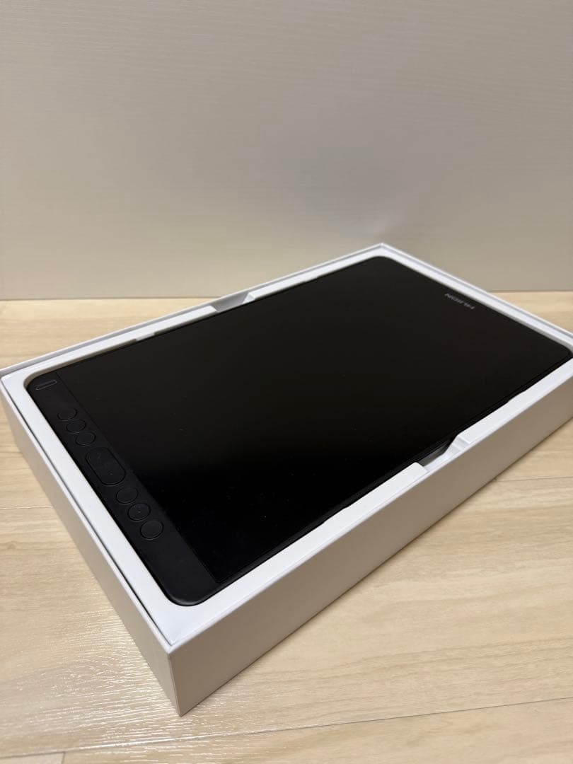 【液晶タブレット美品】HLION KAMVAS13