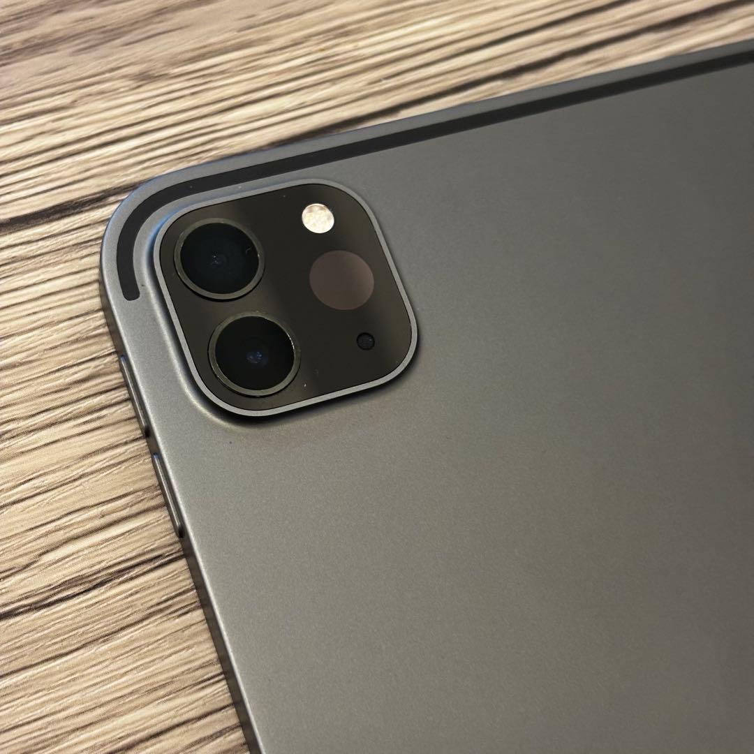 Apple純正セット！iPad Pro＋magic Keyboard