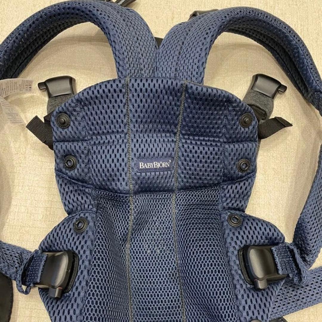 ベビービョルン　ハーモニー　メッシュ　抱っこ紐　ネイビーブルー