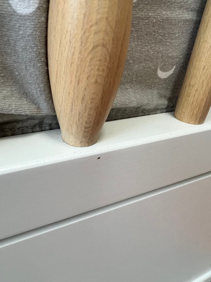 IKEA MYLLRA(ミルラ) ベビーベッド（マットレス付き）