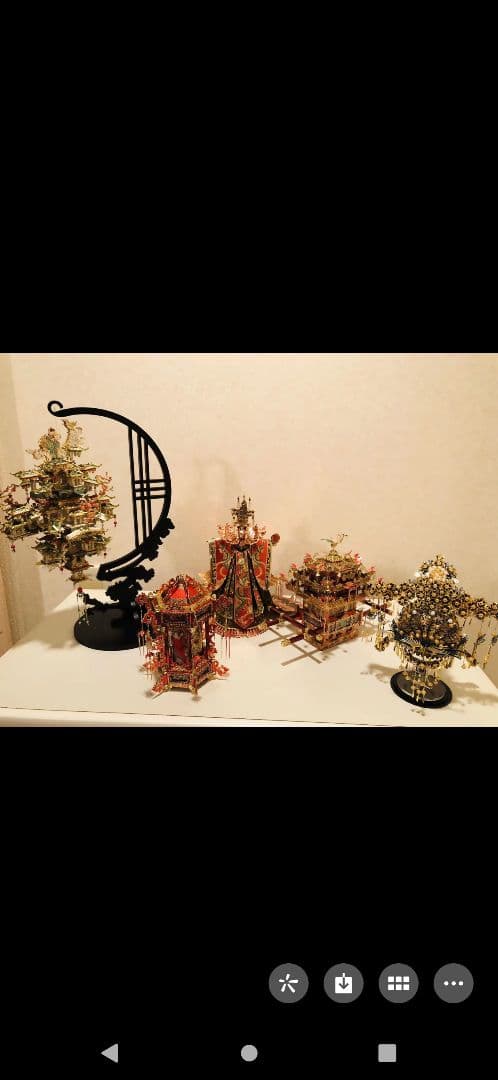 中国版、メタル製、製作品置物５点セットケース付き