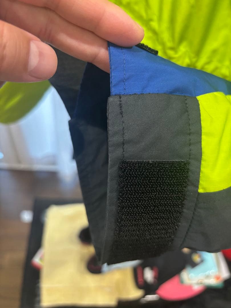 NIKE ナイキ　acg アウター　未使用にた近い　L