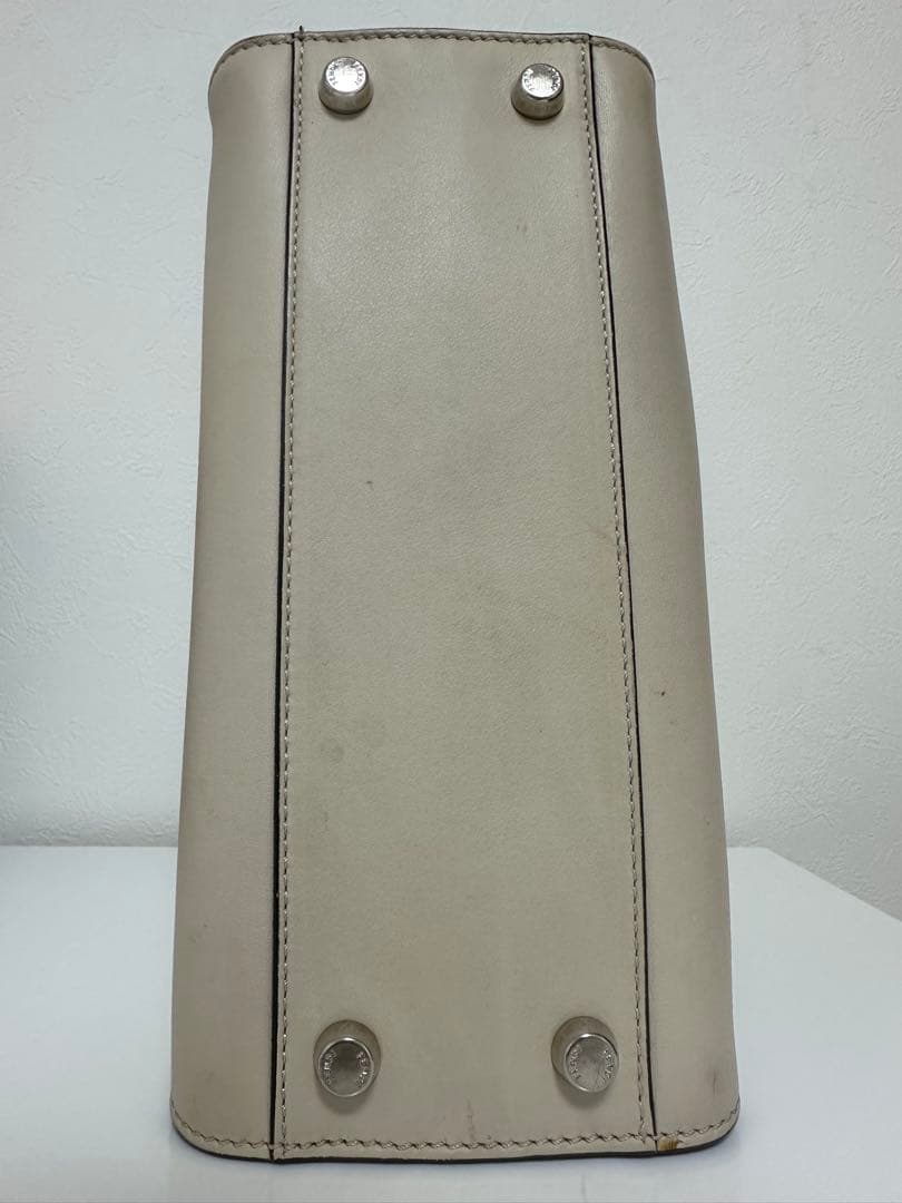 【たかちゃん】FENDI フェンディ ピーカブー