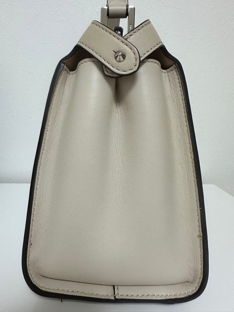 【たかちゃん】FENDI フェンディ ピーカブー