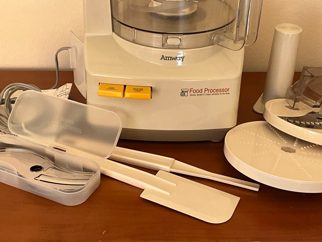 Amway アムウェイ フードプロセッサーと付属品