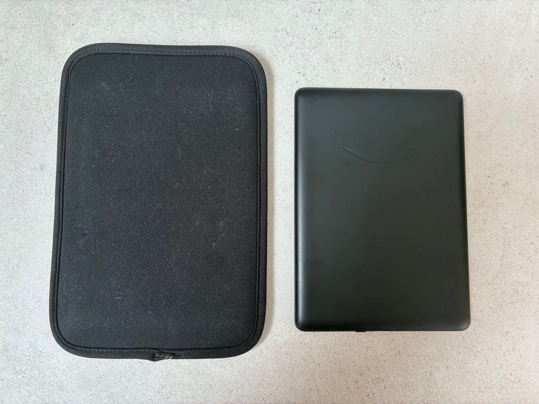 Kindle Paperwhite ブラック ケース付き　第11世代